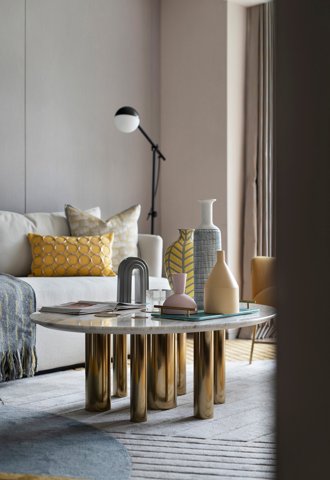 现代北欧风格室内家装案例效果图-客厅茶几 现代北欧风格室内家装案例效果图-客厅茶几