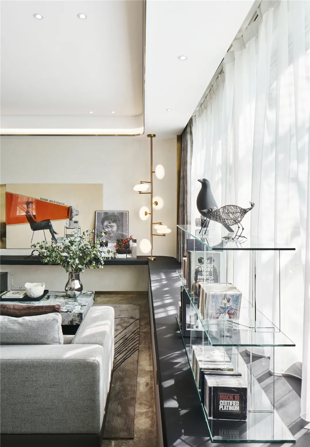 现代轻奢风格家装设计室内装修效果图-客厅阳台 现代轻奢风格家装设计室内装修效果图-客厅阳台